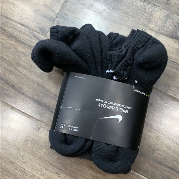 NIKE EVERYDAY COTTON CUSHIONED NO SHOW SOCKS - Picture 2 of 16